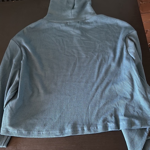 Blue ribbed turtle neck - Picture 2 of 3